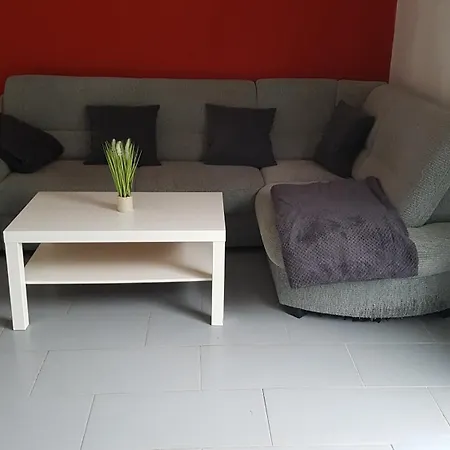 Familien- & Haustierfreundliche Mit Garten Nahe Ostsee アパート Schashagen
